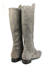 Stretch boots